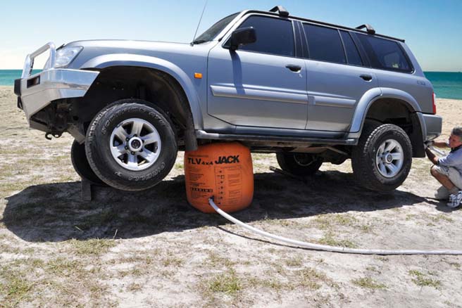 Carel Scheepers  - 87 Air Jack repairs - torn & punctured cylinders