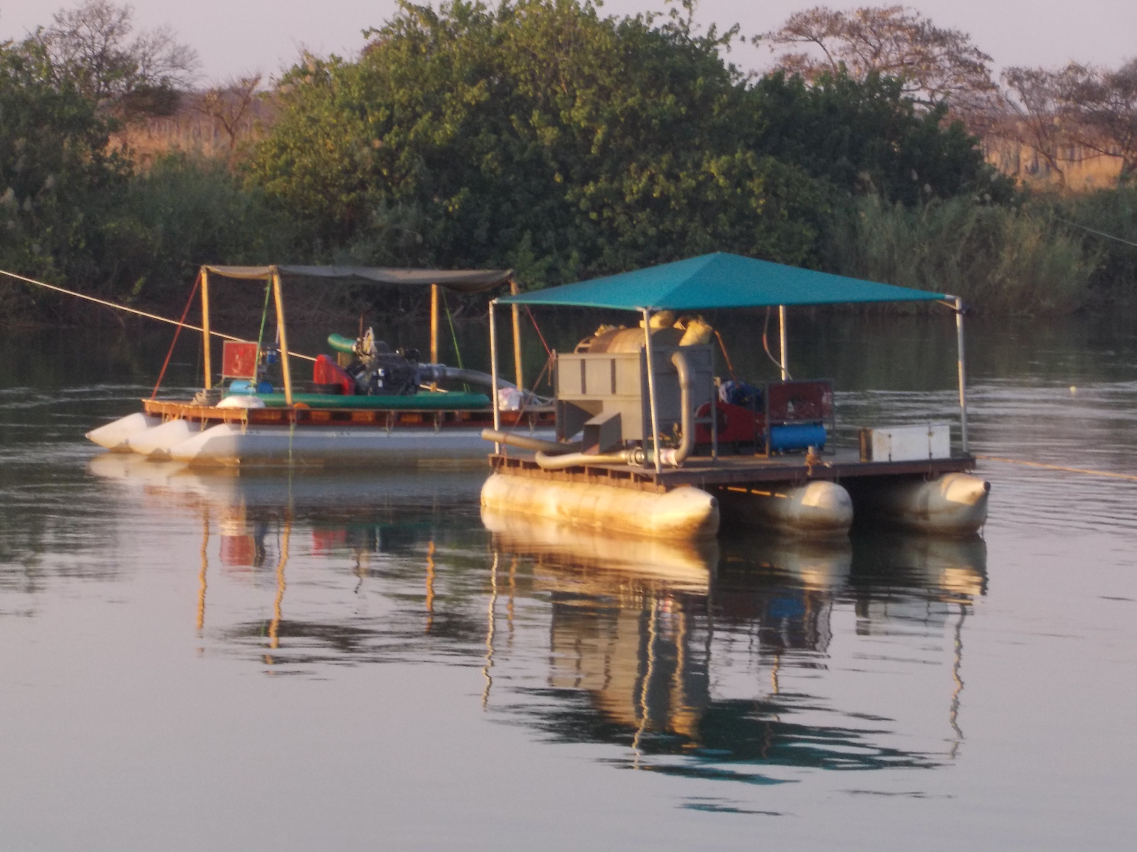 Carel Scheepers  - Solution 1 rafts